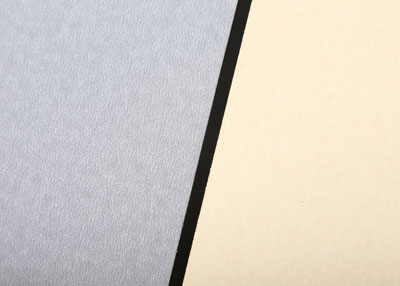 Hartes Schleifpapier